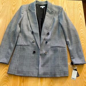 New with Tag Women’s Blazer bar iii 3-button black/white plaid with black lining